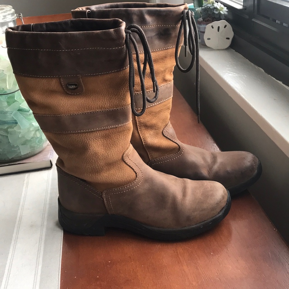 Regular Calf Size 8 Waterproof Leather Boots